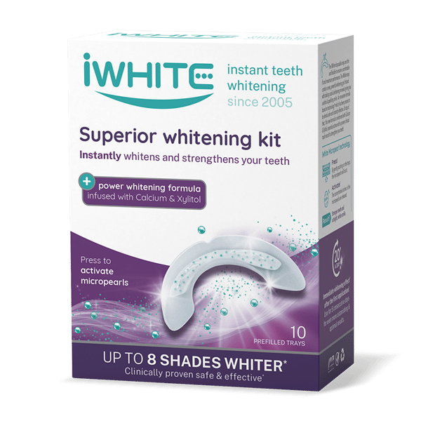 iWhite Superior Kit pentru albirea dinților